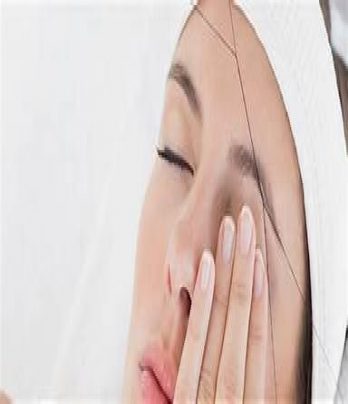 Threading Eyebrows