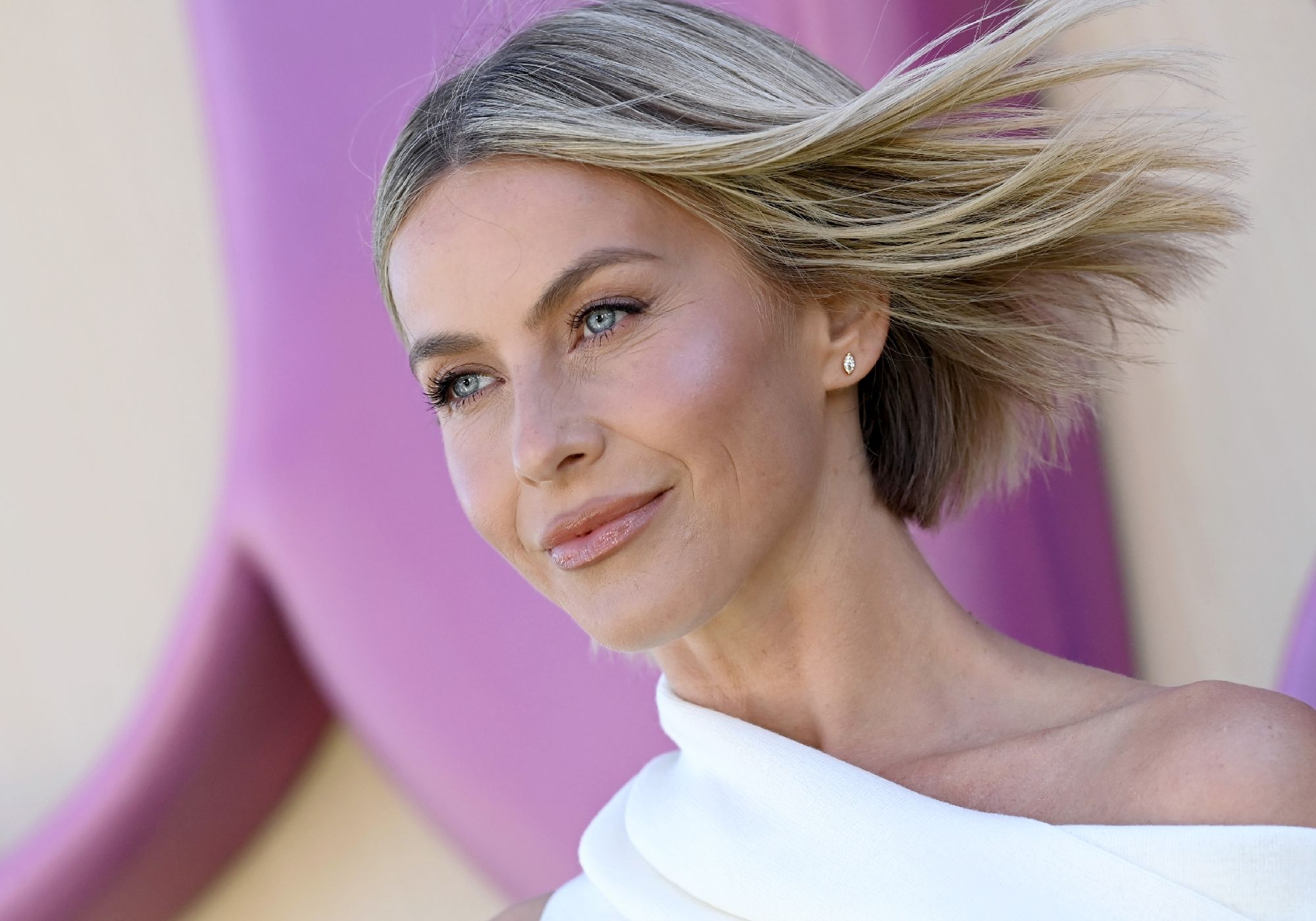 Julianne Hough Is the New Face of the Neurotoxin She Uses on Her '11s'