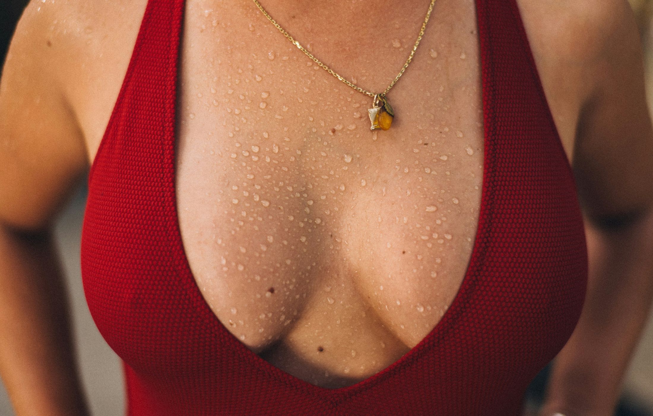 The Dos and Don’ts of Your First Summer After Breast Augmentation