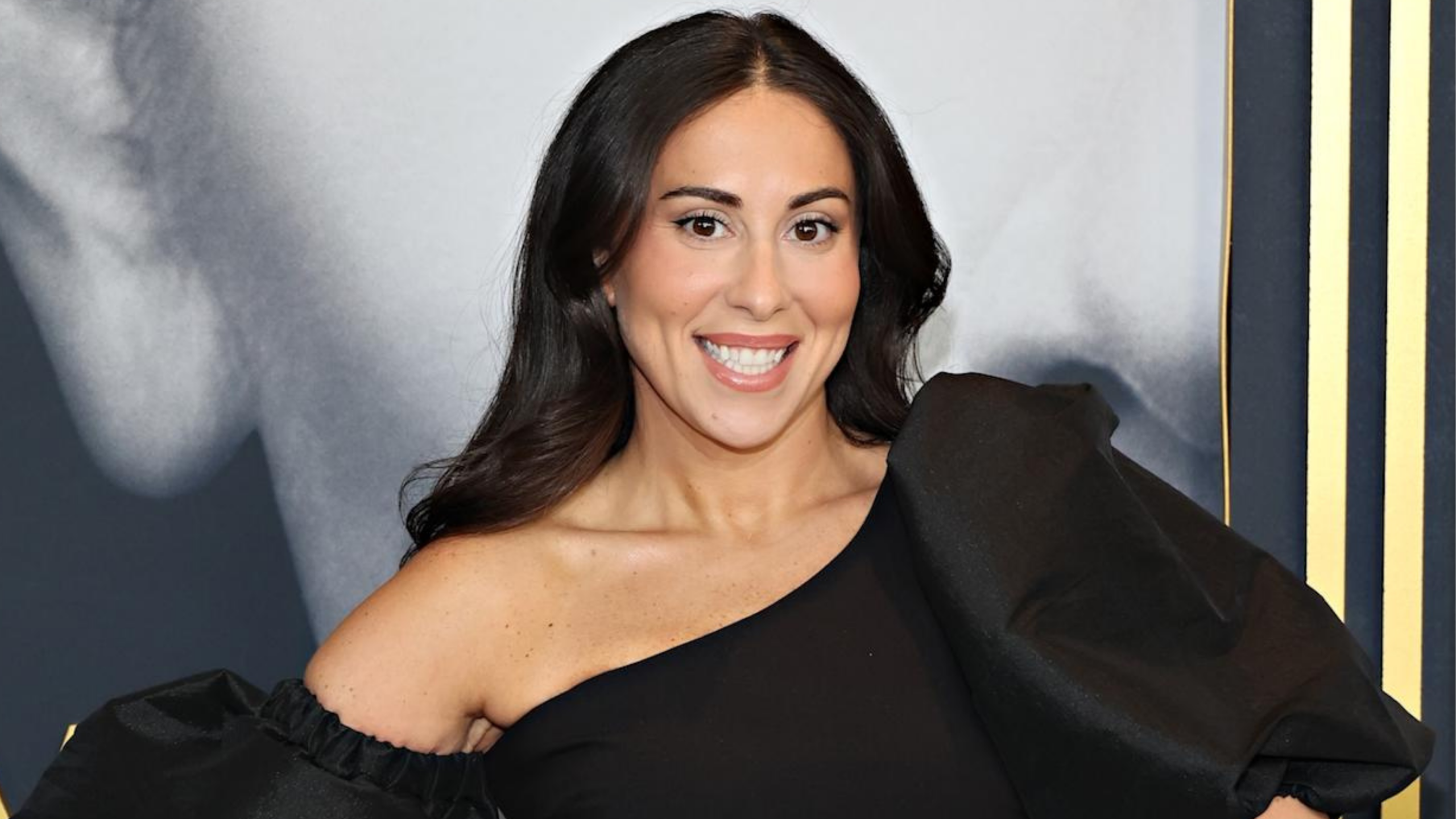 <![CDATA[Claudia Oshry on 'Low-Lift' Wellness, GLP-1s and the Facial She Swears By]]>