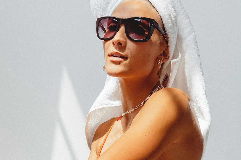 <![CDATA[Here’s How to Prep for a Spray Tan for the Best, Most Natural Results]]>