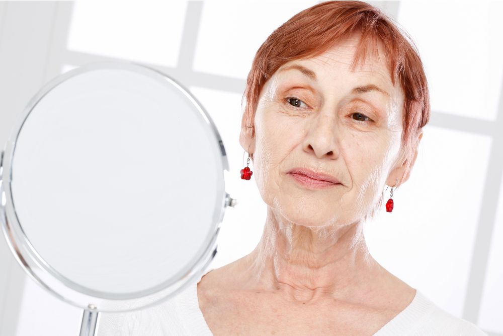 <![CDATA[Can Facelift Results 'Slip' or 'Fade' After a Year? Surgeons Explain]]>