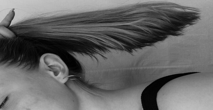 The New Rules of Hair Loss: What Dermatologists Want You to Know